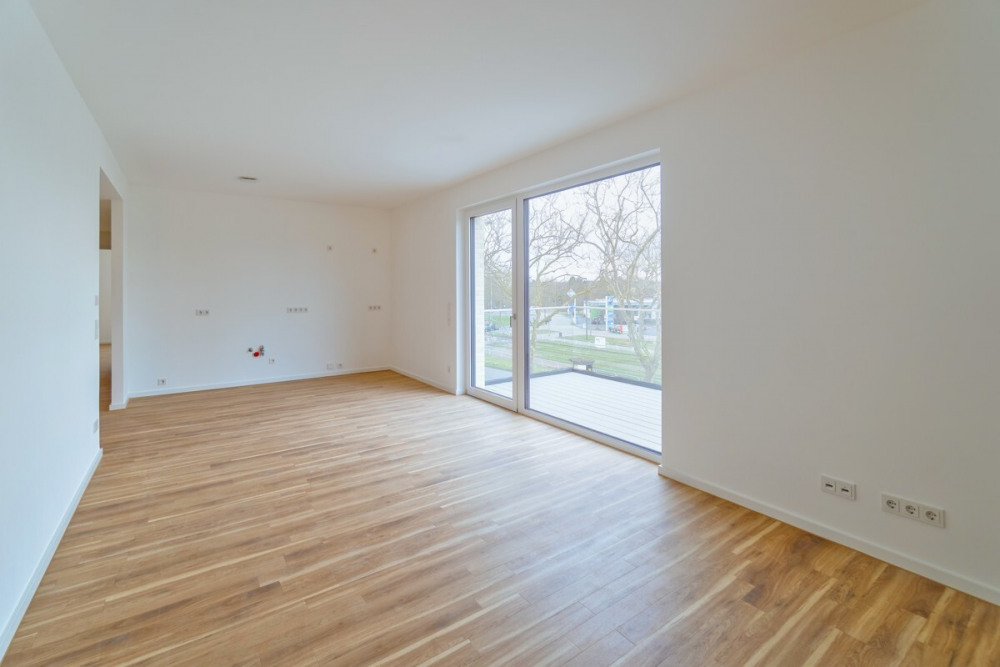 Großes, helles Wohnzimmer