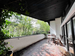überdachte Terrasse