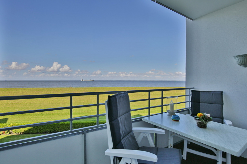 Balkon mit Meerblick