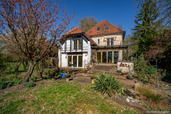 Charmantes Kaffeemühlenhaus mit großem Südwest-Garten