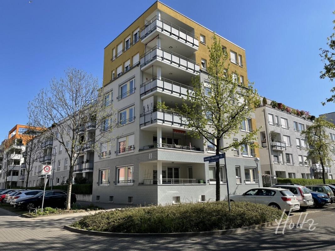 Außenansicht (Straßenseite)