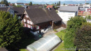 Ansicht Haus mit Pool