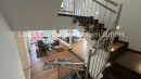 Blick von der Treppe zum Essbereich