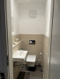 separates WC