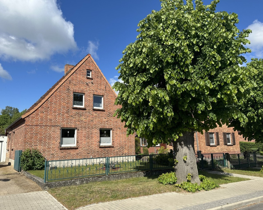 Objektansicht straßenseitig