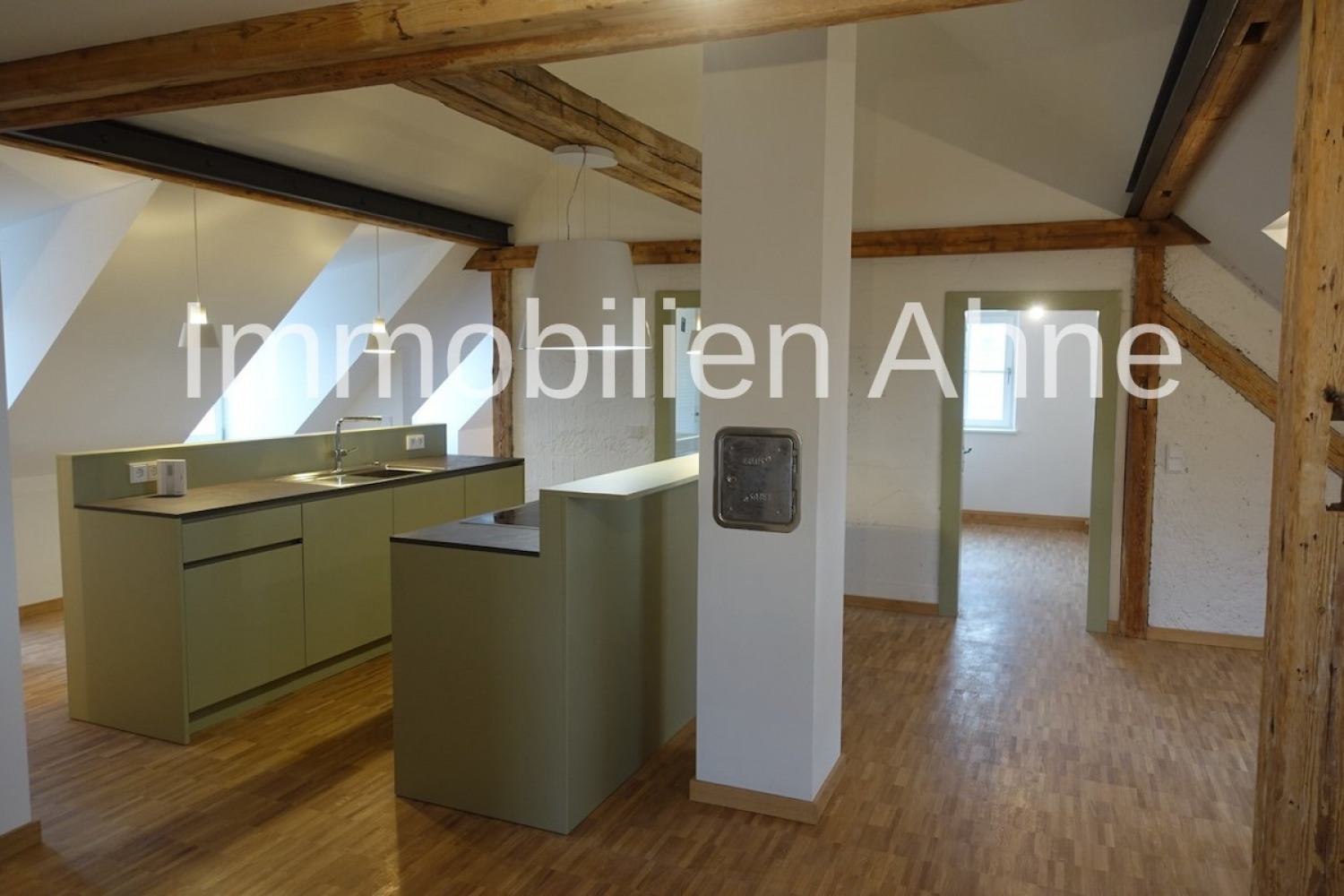 Kochen-Essen-Wohnen