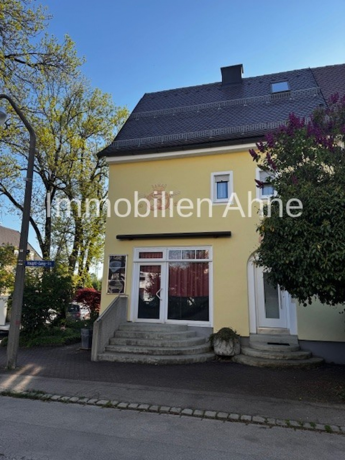 Ladeneinheit