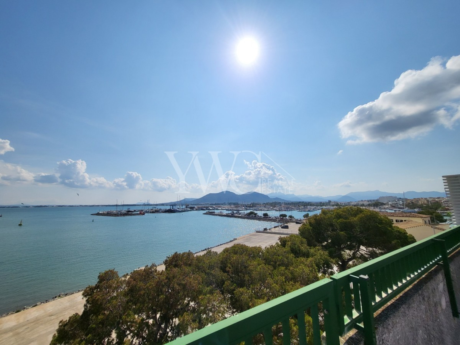 X-mallorca-norden-piso-wohnung-erste-meereslinie-porto-alcudia-dachterrasse-ausblick-3