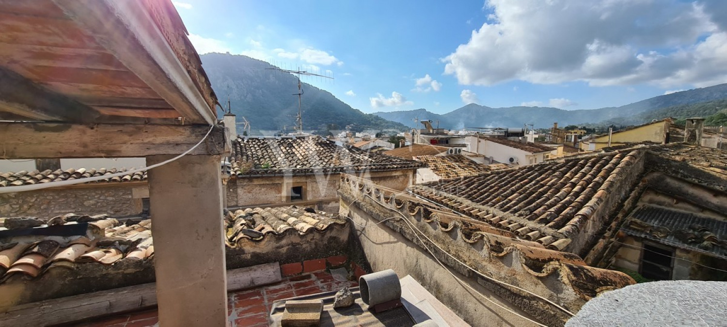 x-mallorca-norden-pollensa-stadthaus-altstadt-eckhaus-dachterrasse-aussicht-2