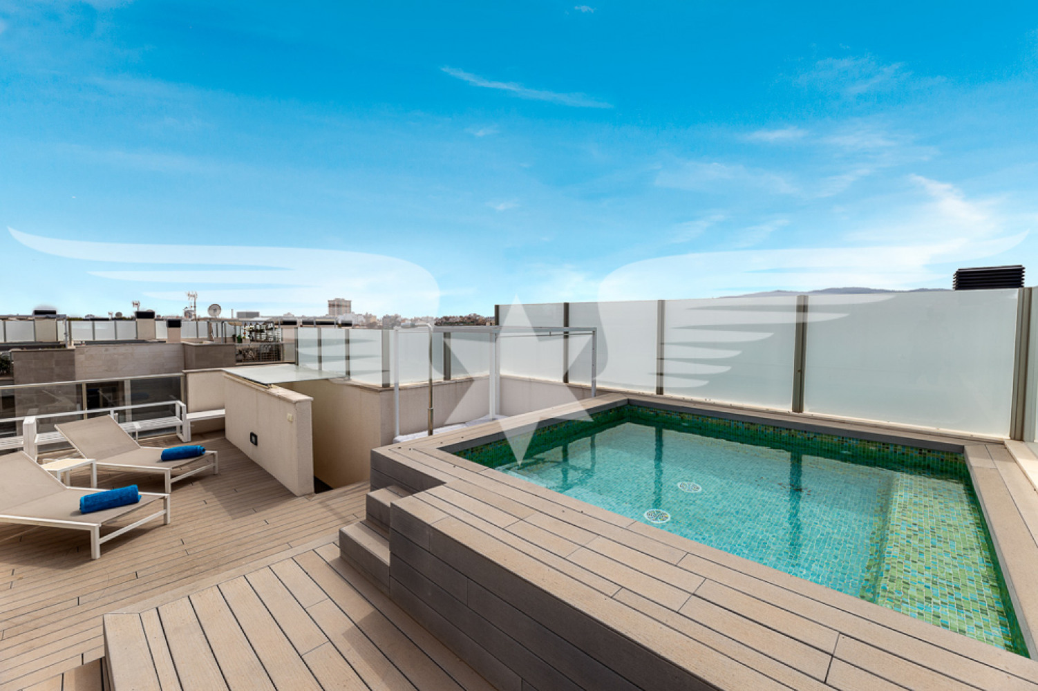 Roof terrace with private pool