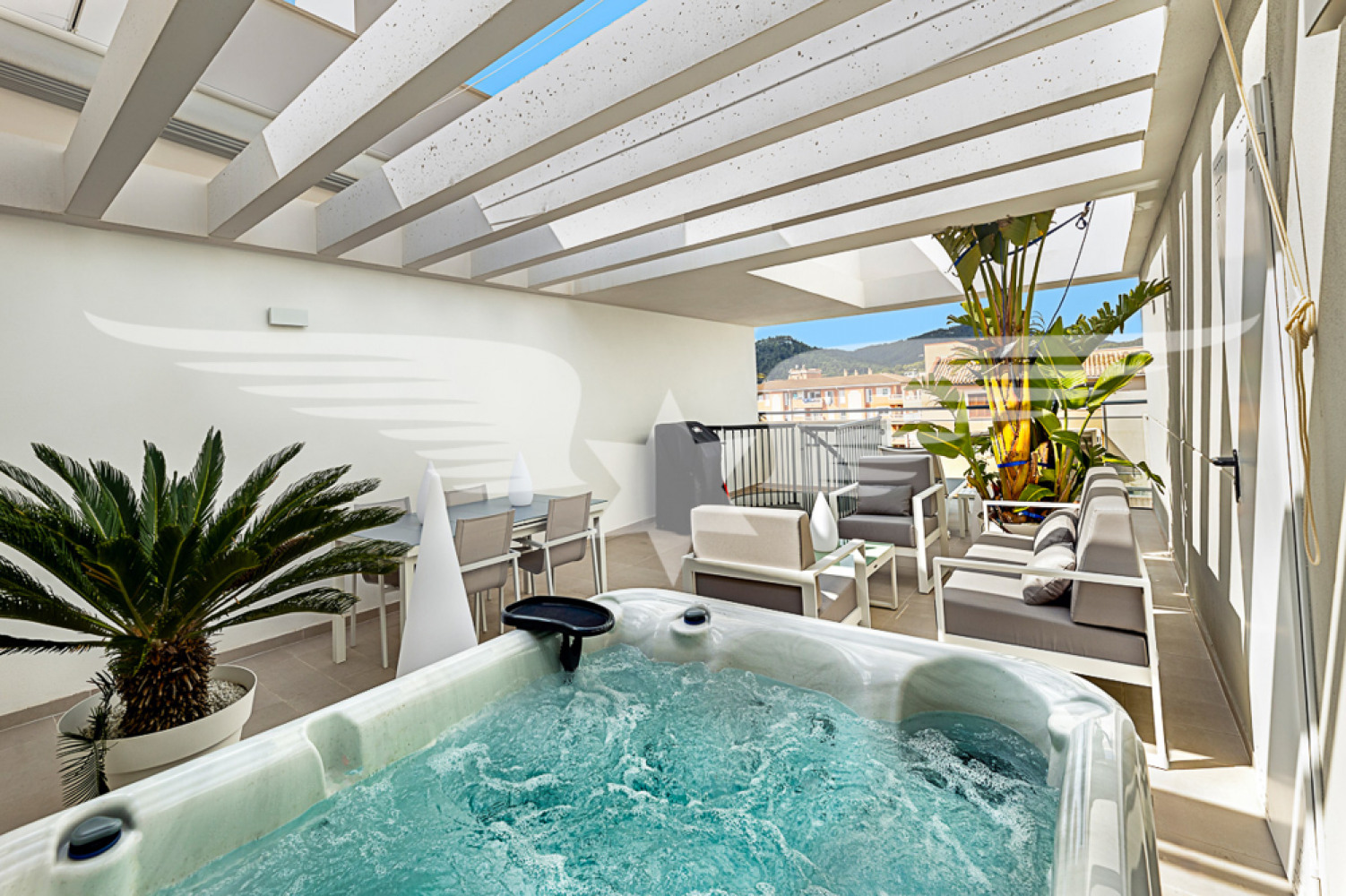 Rooftop terrace with jacuzzi