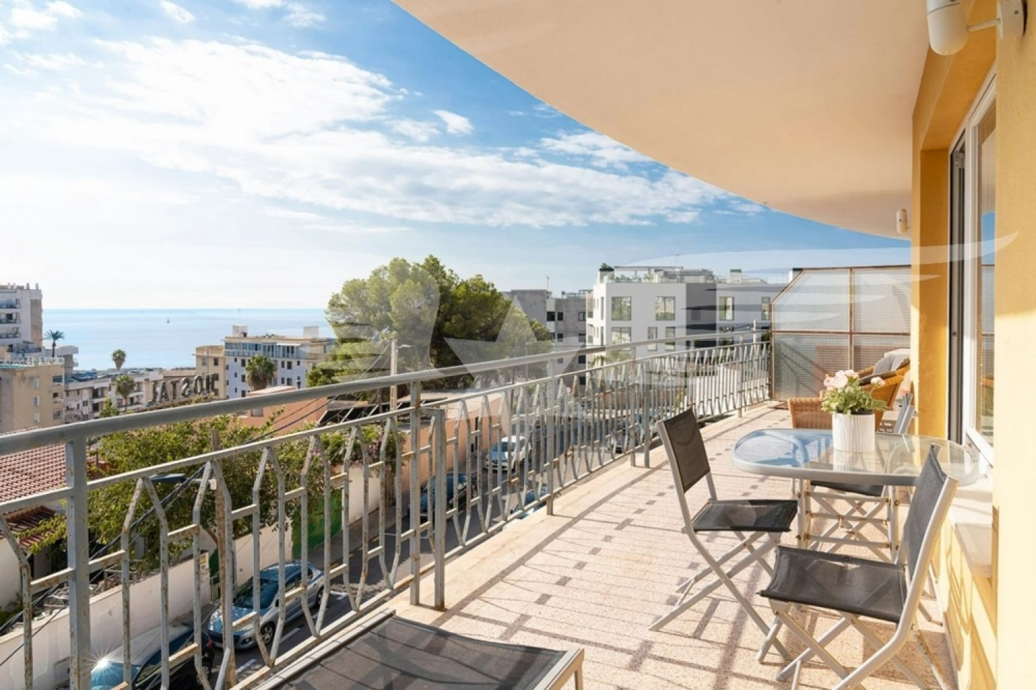 Terrasse mit Meerblick