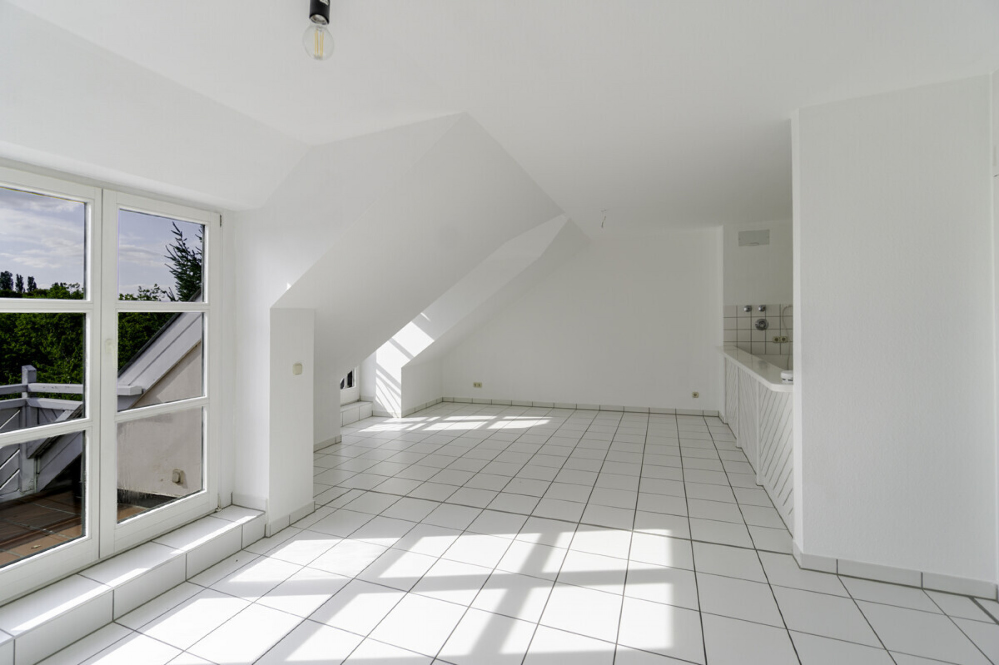 Helles Wohnzimmer