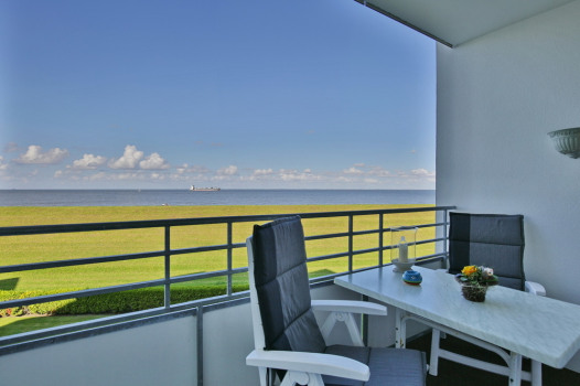 Balkon mit Meerblick