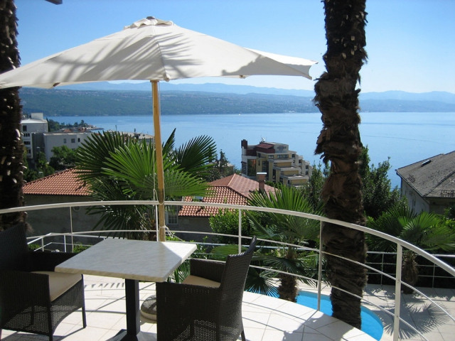 real_Estate_opatija_apartment_with_pool_sale (7)