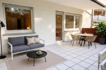 Terrasse - KI visualisiert - Wohnung links