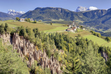 Einzigartiges touristisches Anwesen mit Wohnhaus in Top Lage am Ritten - Südtirol