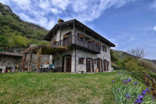 Top sanierter "Rustico" mit Seeblick und großem Garten im Hinterland von Gargnano - Gardasee