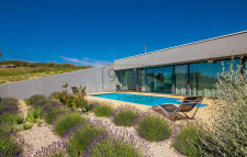 Geräumige Villa in modernem Stil auf der Insel Krk - Kroatien