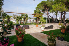 Exklusives Restaurant mit Blick auf den Hafen und die Lagune von Marano in Latisana - Friaul-Julisch Venetien