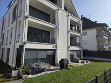 Haus-Gartenansicht 2