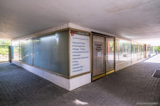 Gewerbefläche mit großzügigen Schaufenstern in zentraler Lage von Bielefeld-Sennestadt