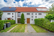 Familienfreundliches Reihenmittelhaus mit 4 Schlafzimmern