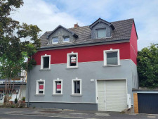 Straßenansicht