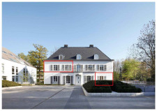 Villa Straßenansicht