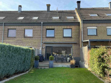 Modernes Reihenhaus in MO-Asberg