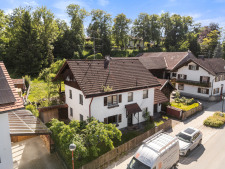 Straßenansicht  