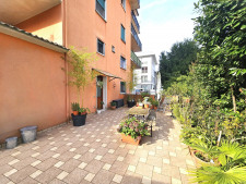 esterno 1