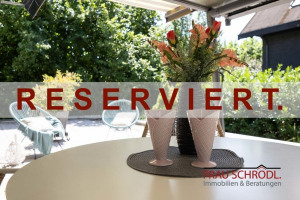Reserviert.