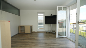 Arbeitszimmer mit Balkon