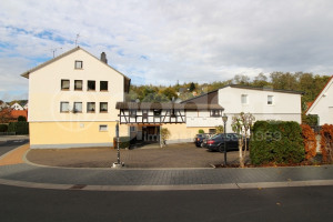 g1299002