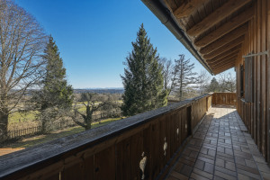 Balkon mit Bergblick