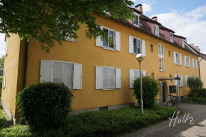 Straßenansicht 1