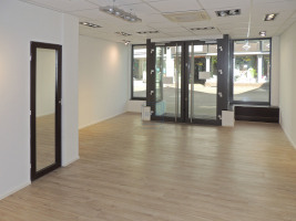 Verkaufsfläche Eingang