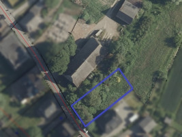 potentielles Baugründstück für ein Einfamilienhaus (blau umrandet) - Quelle: https://geoportal-hamburg.de/