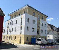 Haus links