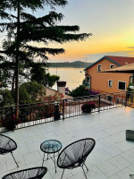 Sonnenuntergang auf der Terrasse