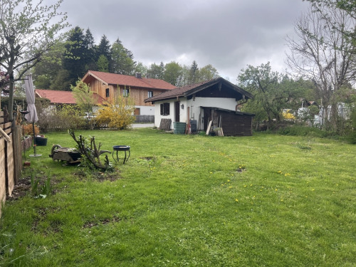 Blick über das Grundstück