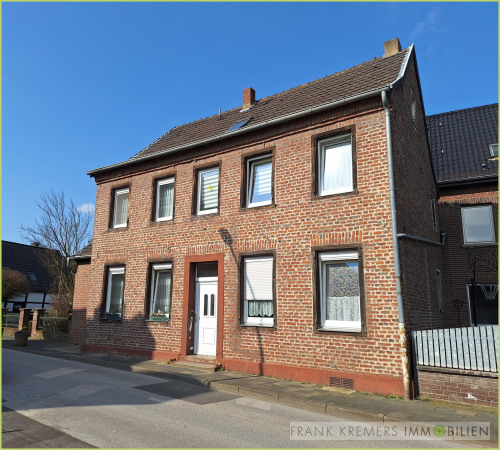 Straßenansicht