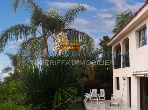 19_vistas al jardín, a la terraza en planta alta, a uno de los dormitorios en planta baja y al despacho y trastero