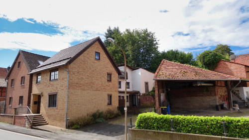 Straßenseite
