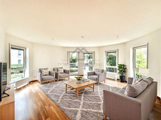 Wohn - und Essbereich