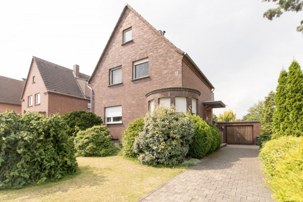 Ansicht Straßenseite