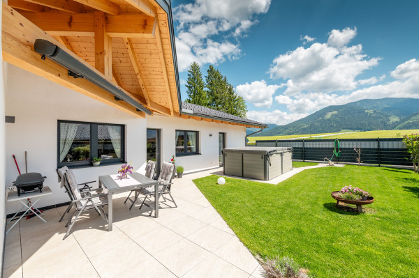 KR-Real-GmbH_Wohnhaus-Gersdorf©DS-37