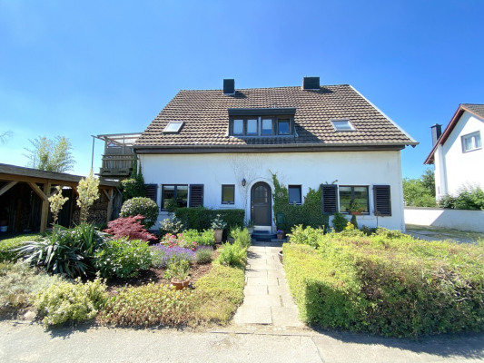 Hausansicht (Vorderseite)