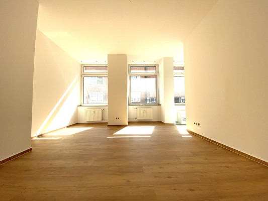 Wohn- und Schlafzimmer